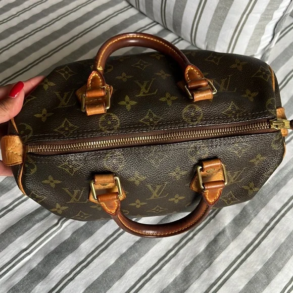Louis Vuitton Speedy 25 - Picture 4 of 17